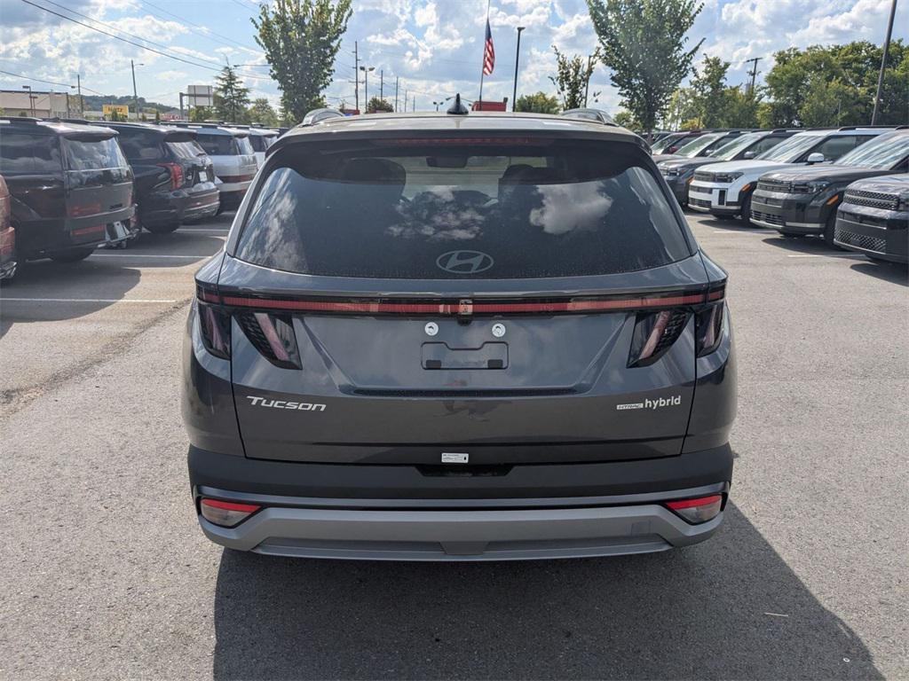 new 2025 Hyundai TUCSON Hybrid car, priced at $35,498
