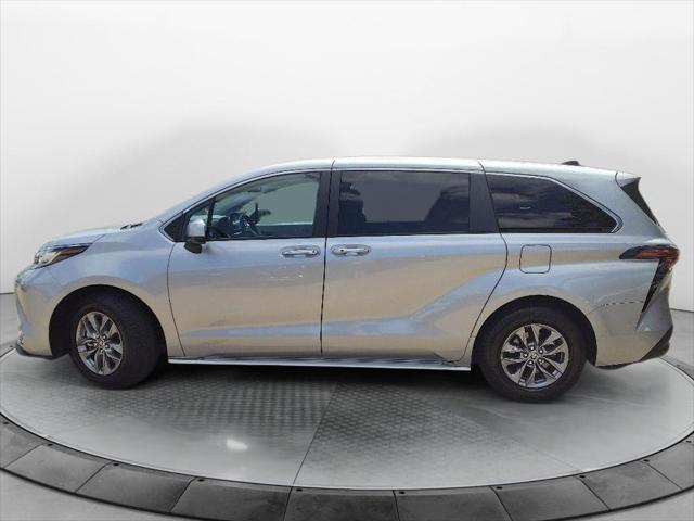 used 2022 Toyota Sienna car, priced at $40,787