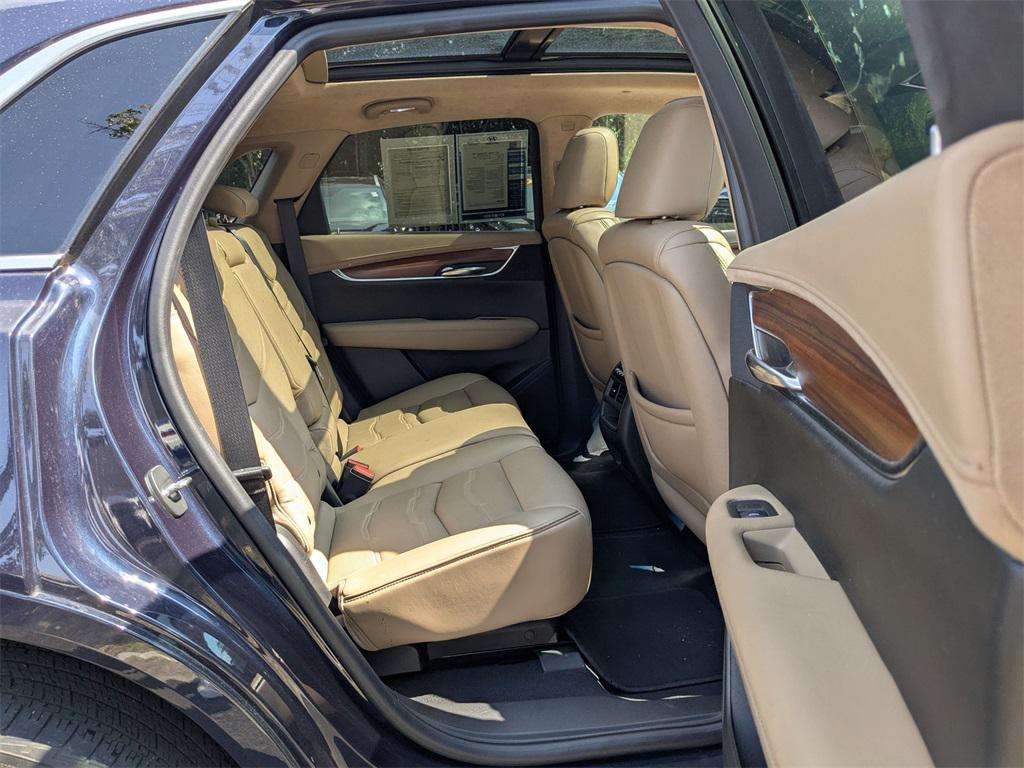 used 2017 Cadillac XT5 car, priced at $19,900