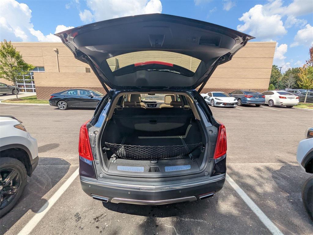 used 2017 Cadillac XT5 car, priced at $19,900