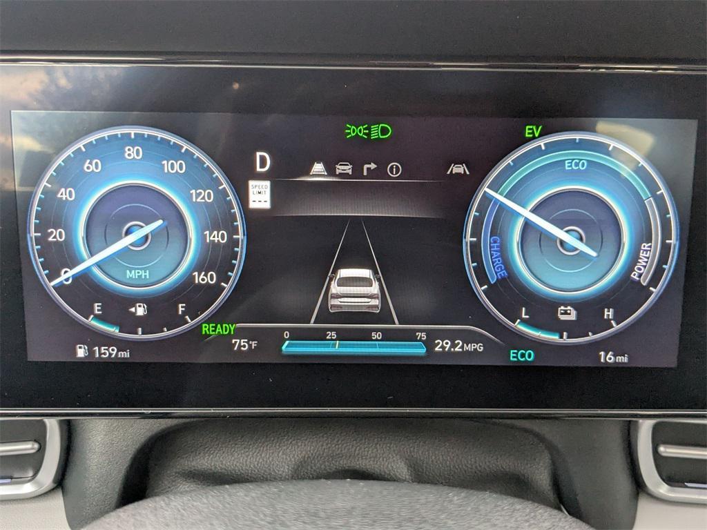 new 2025 Hyundai Elantra car, priced at $28,661