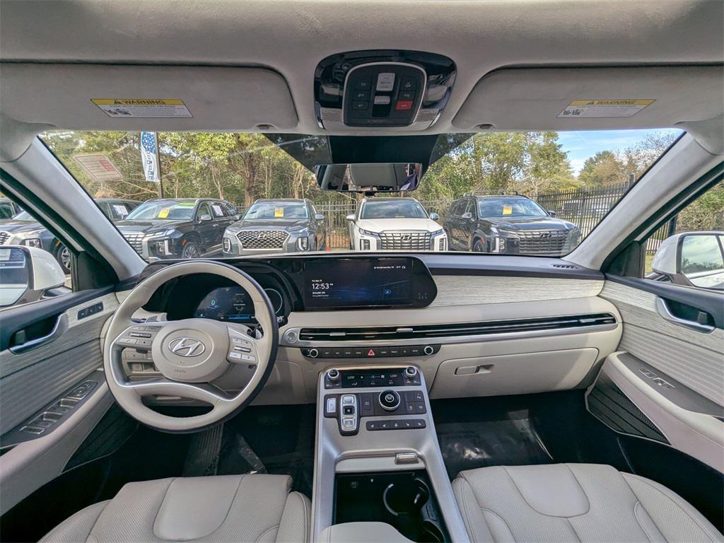 used 2023 Hyundai Palisade car, priced at $39,000