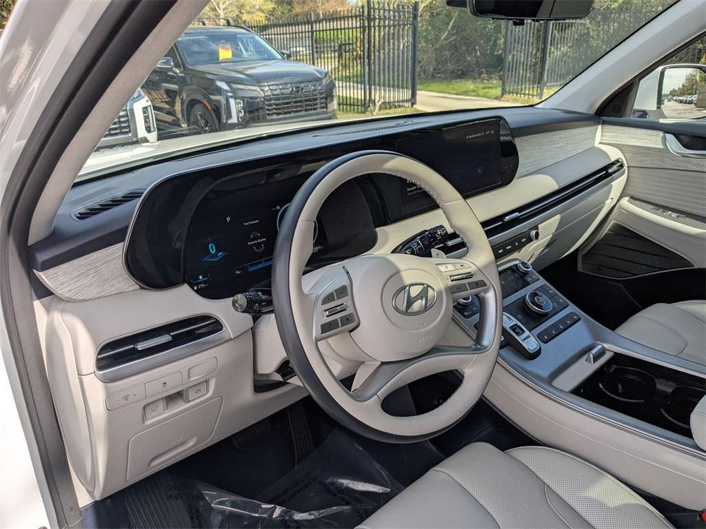 used 2023 Hyundai Palisade car, priced at $39,000