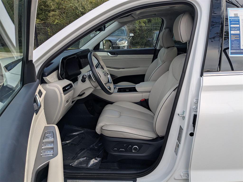 used 2023 Hyundai Palisade car, priced at $39,000