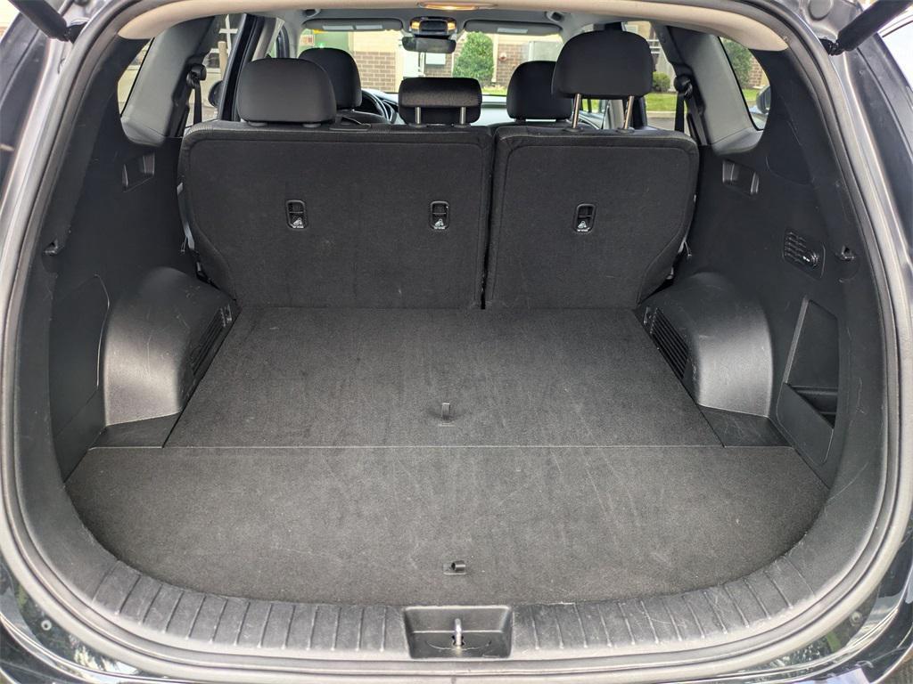 used 2023 Hyundai Santa Fe car, priced at $20,900