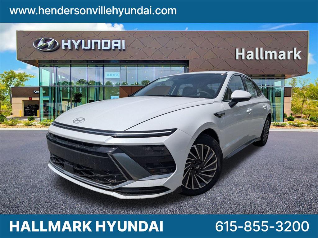 new 2025 Hyundai Sonata Hybrid car, priced at $29,911