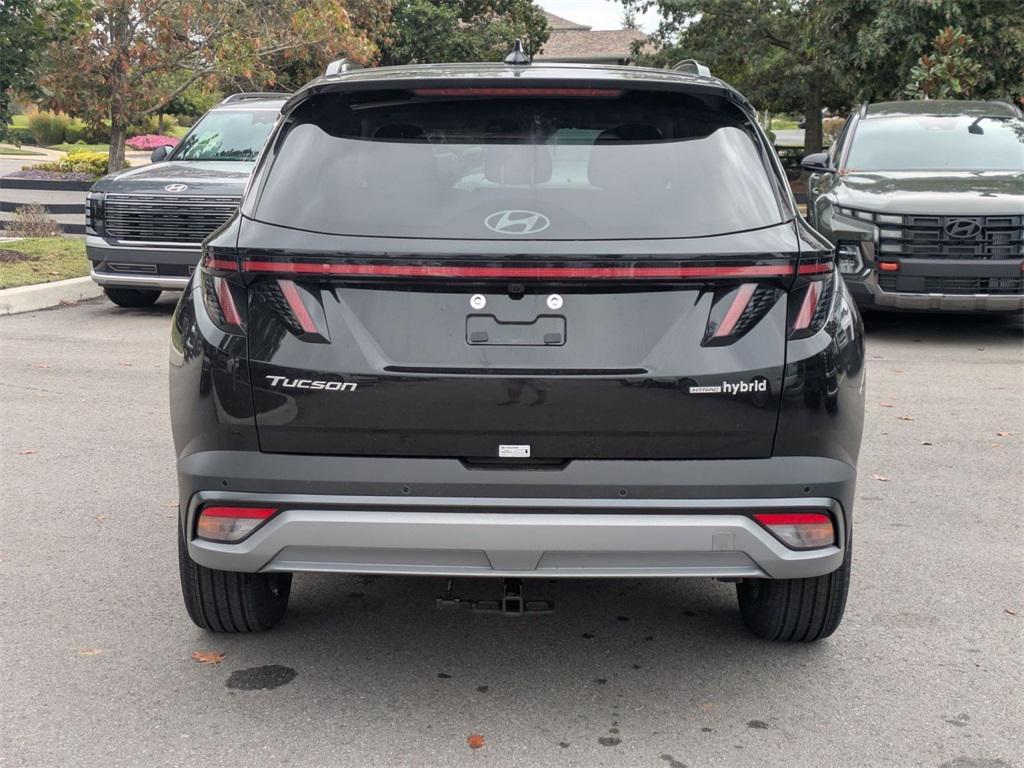 new 2025 Hyundai TUCSON Hybrid car, priced at $38,672
