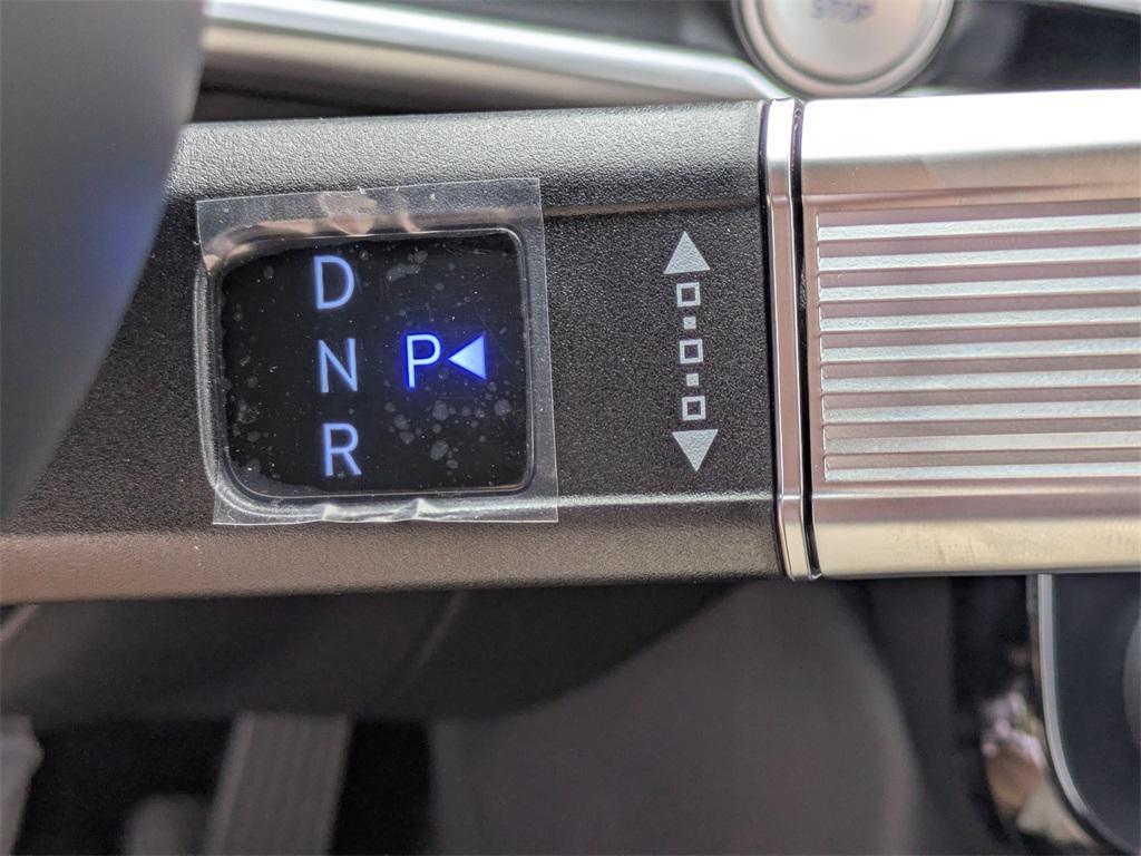 new 2025 Hyundai TUCSON Hybrid car, priced at $38,672