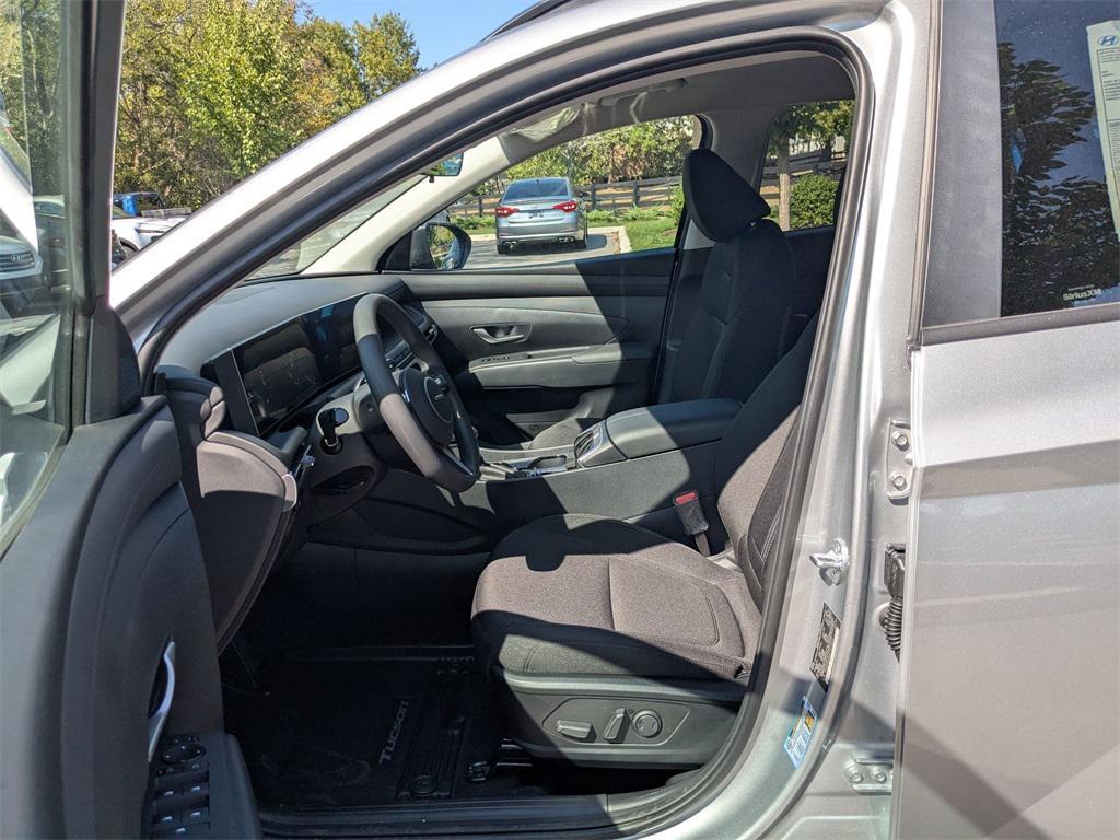 new 2026 Hyundai Tucson car, priced at $30,593