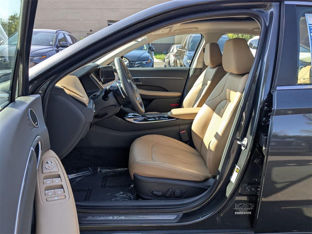 used 2023 Hyundai Sonata Hybrid car, priced at $25,500