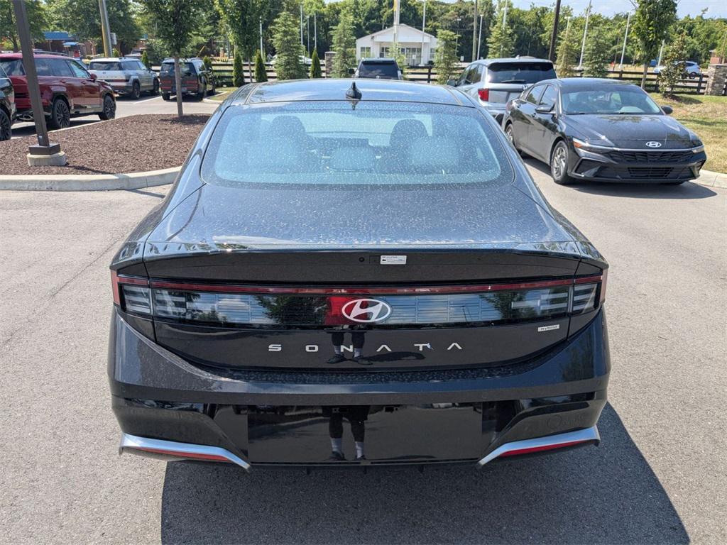 new 2025 Hyundai Sonata Hybrid car, priced at $35,088