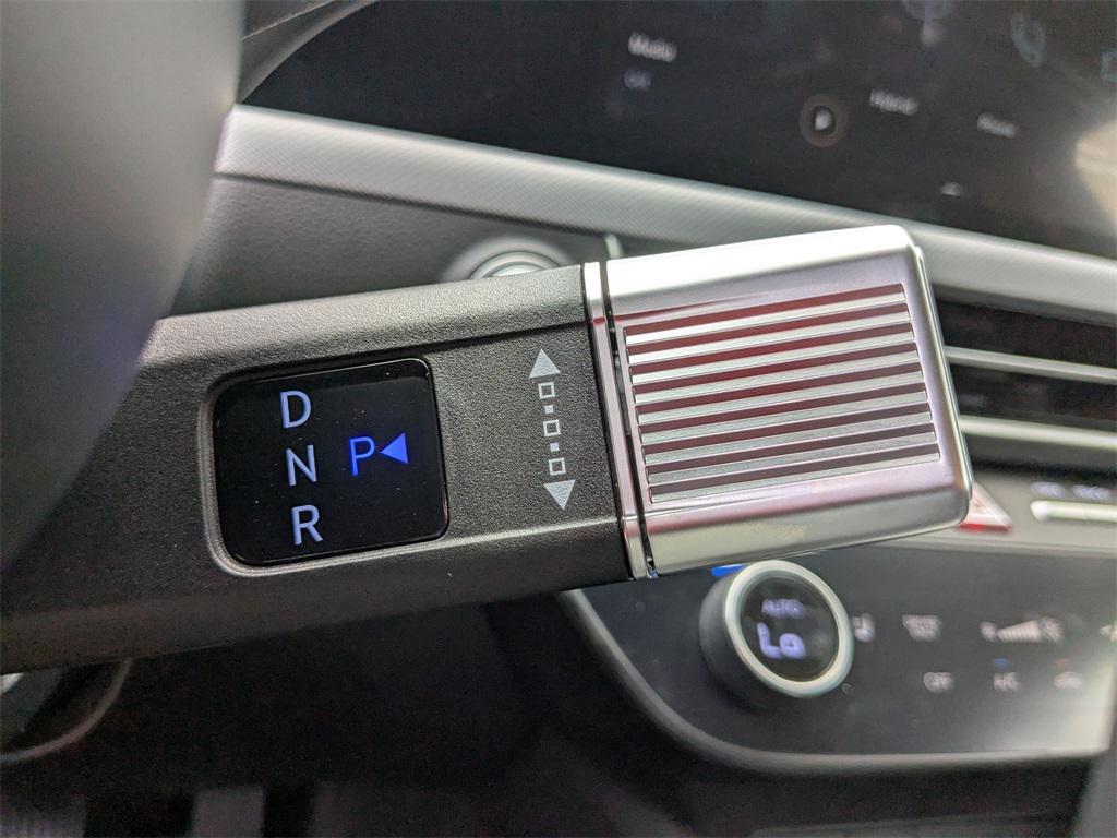 new 2025 Hyundai Sonata Hybrid car, priced at $28,370