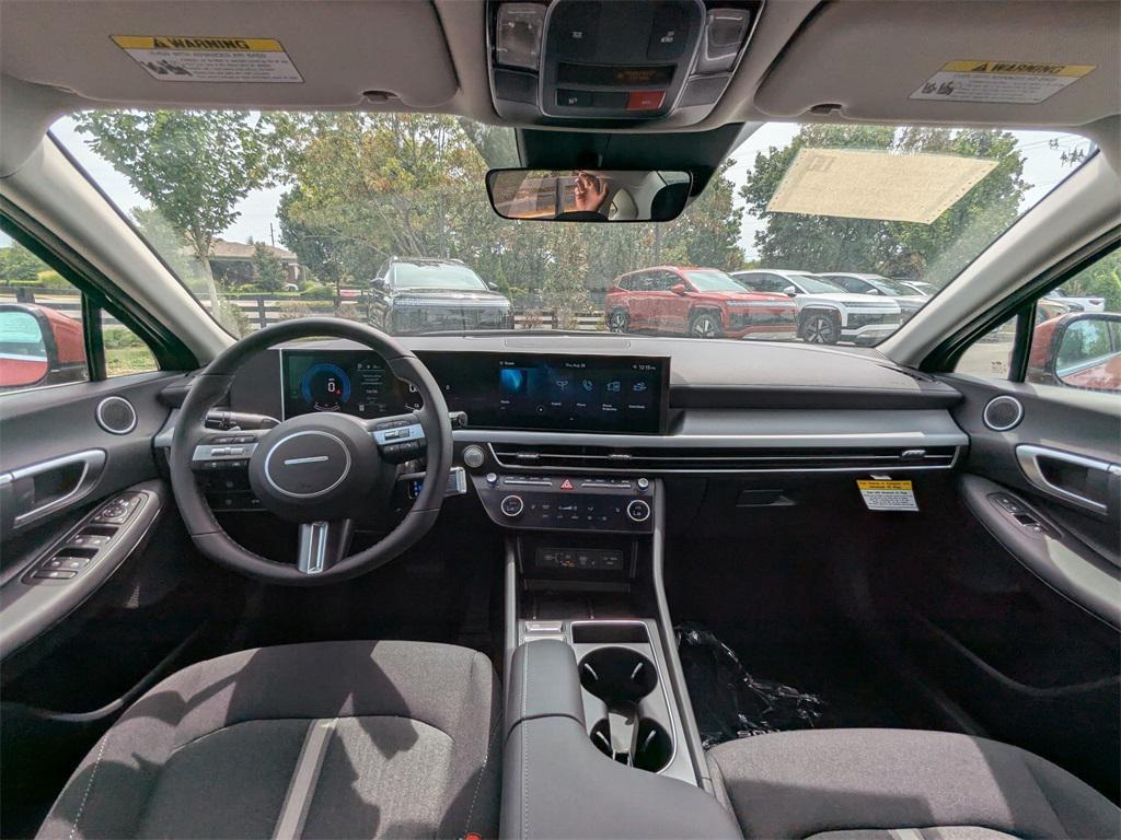 new 2025 Hyundai Sonata Hybrid car, priced at $28,370