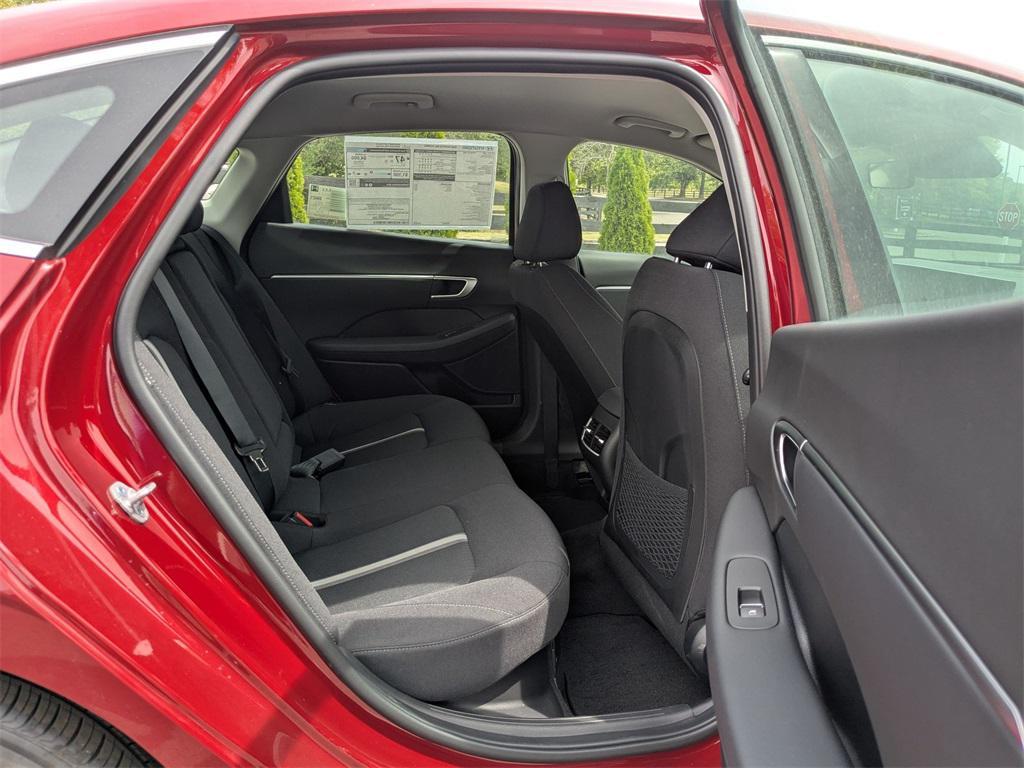 new 2025 Hyundai Sonata Hybrid car, priced at $28,370