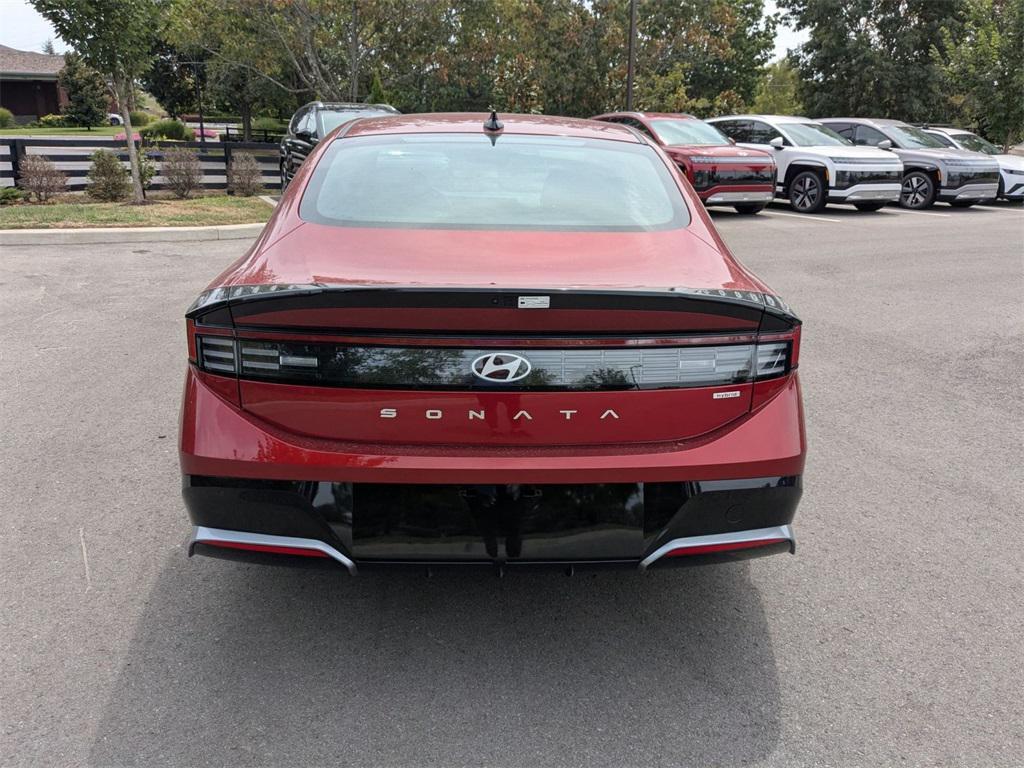 new 2025 Hyundai Sonata Hybrid car, priced at $28,370