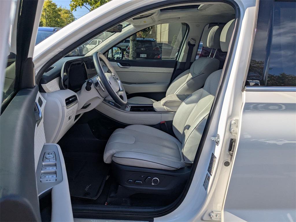 used 2023 Hyundai Palisade car, priced at $37,400