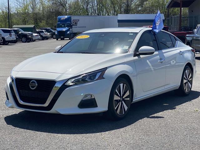 used 2022 Nissan Altima car, priced at $22,932