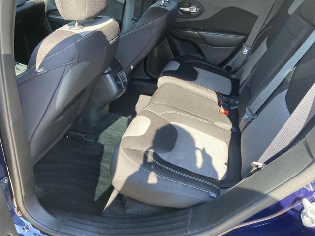 used 2015 Jeep Cherokee car, priced at $8,972
