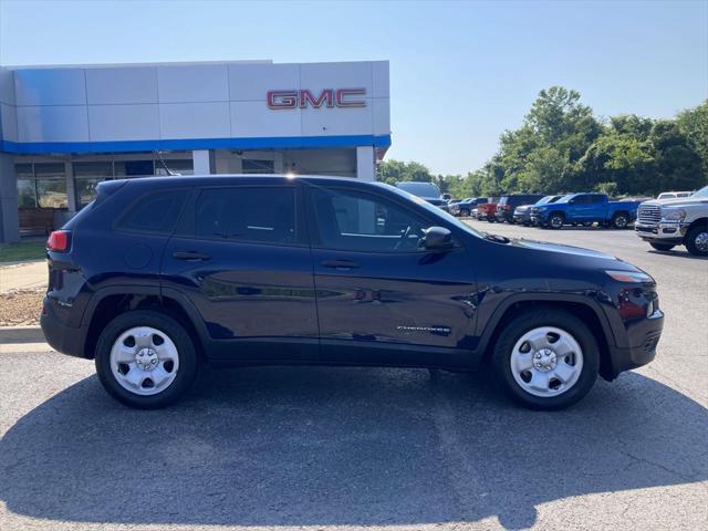 used 2015 Jeep Cherokee car, priced at $8,972