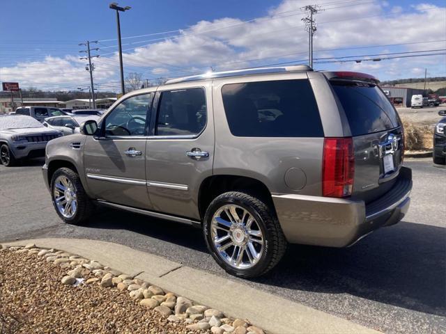 used 2014 Cadillac Escalade car, priced at $17,988