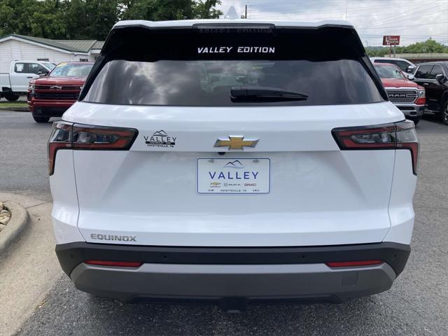 new 2026 Chevrolet Equinox car, priced at $32,295