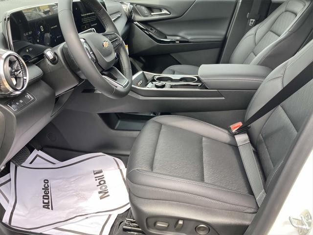 new 2026 Chevrolet Equinox car, priced at $32,295