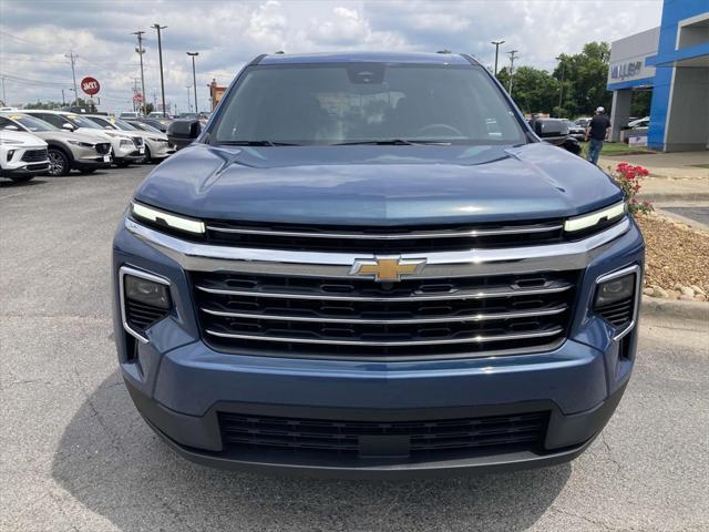 new 2025 Chevrolet Traverse car, priced at $43,195