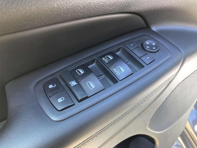 used 2018 Jeep Grand Cherokee car, priced at $18,144
