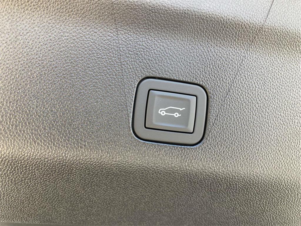 new 2025 Chevrolet Tahoe car, priced at $89,935