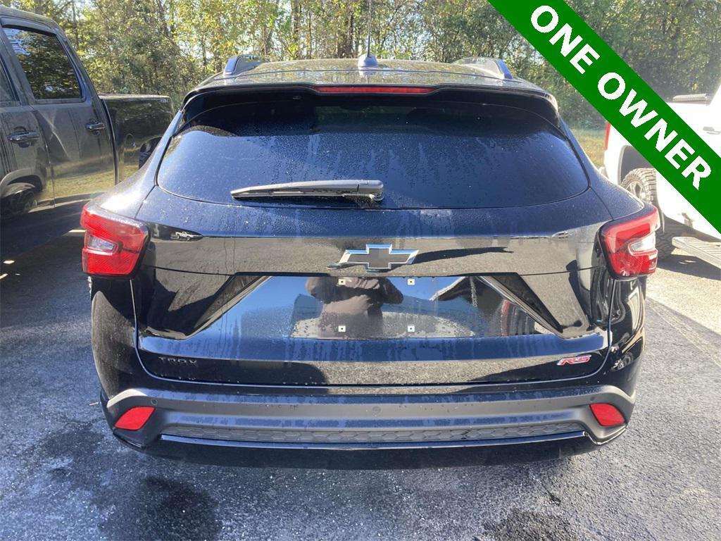 used 2025 Chevrolet Trax car, priced at $24,859