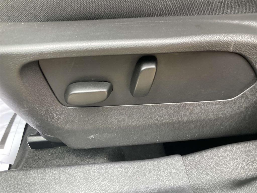 used 2023 Buick Envision car, priced at $22,353