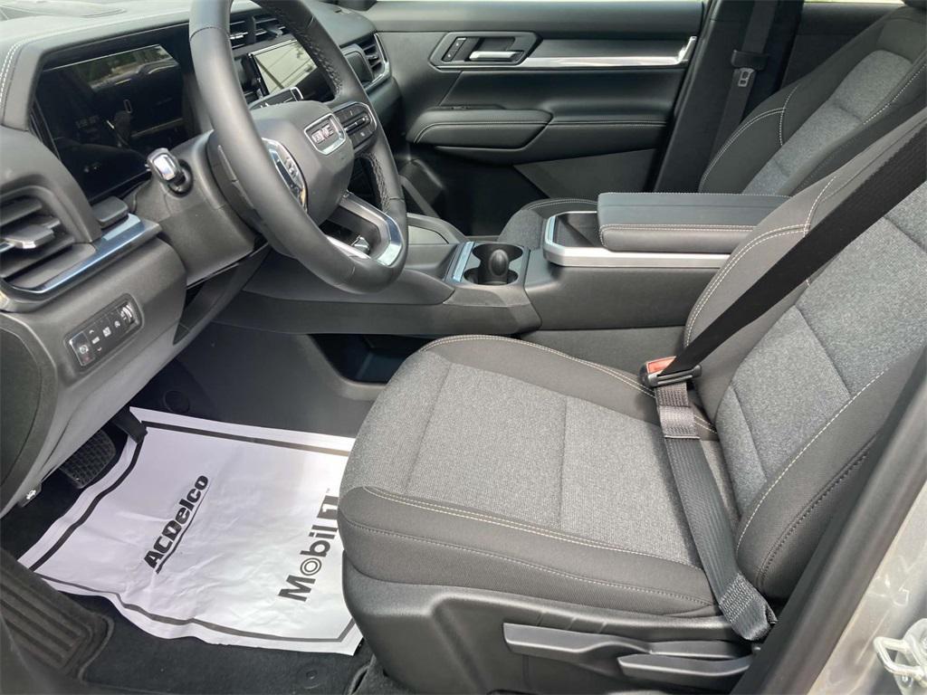new 2026 GMC Terrain car, priced at $32,735