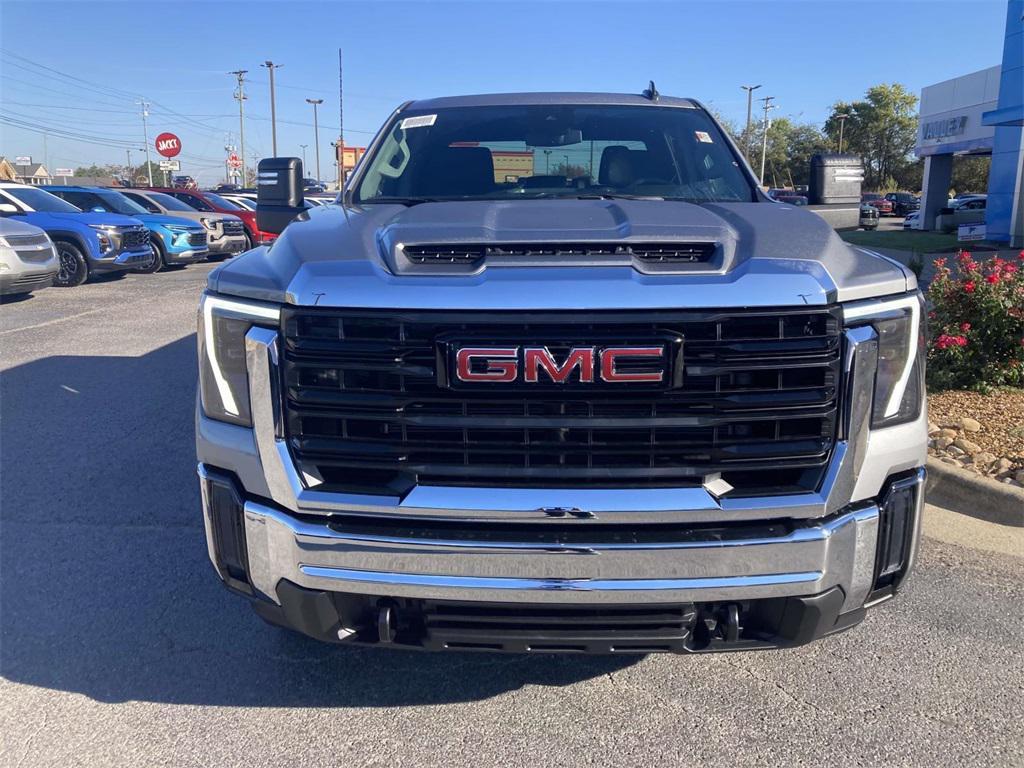 new 2026 GMC Sierra 2500 car, priced at $53,040