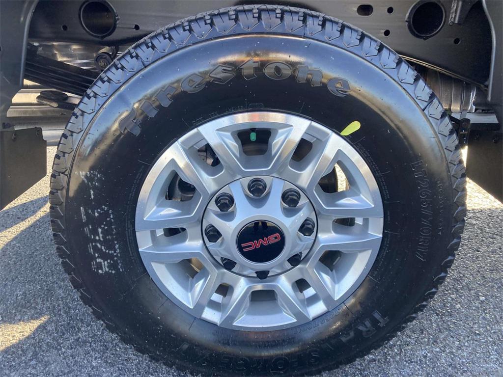 new 2026 GMC Sierra 2500 car, priced at $53,040