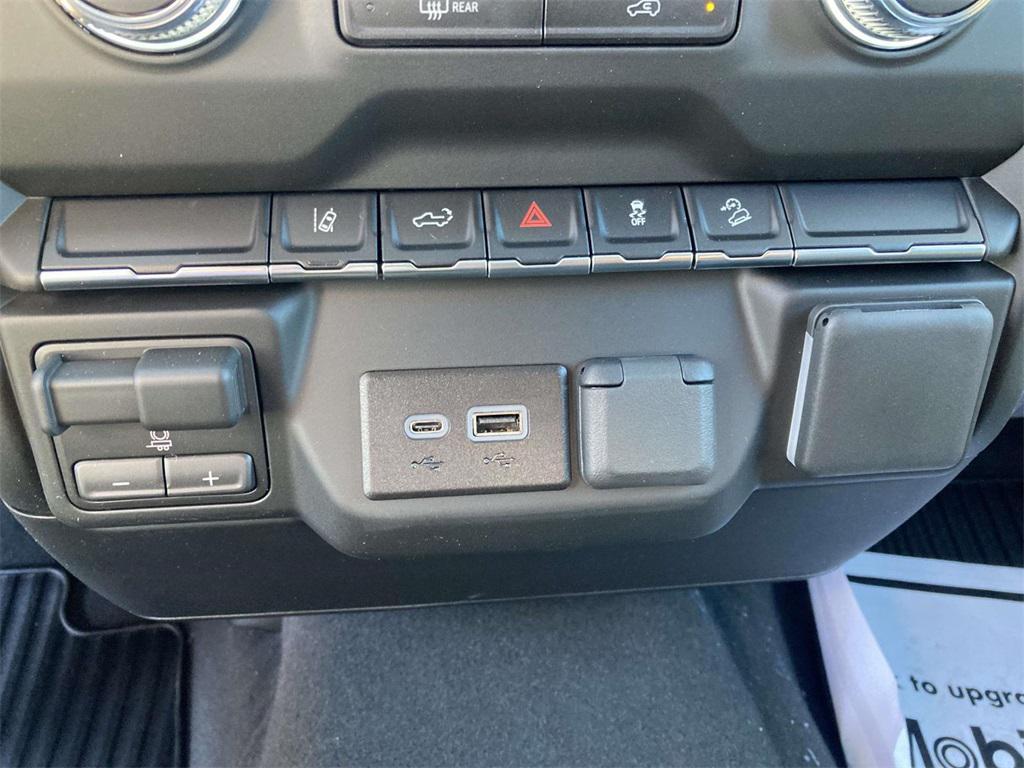 new 2026 GMC Sierra 2500 car, priced at $53,040