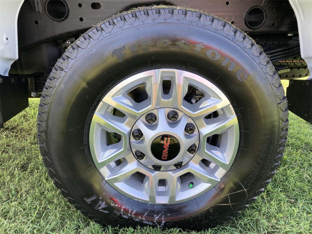 new 2024 GMC Sierra 2500 car, priced at $60,803