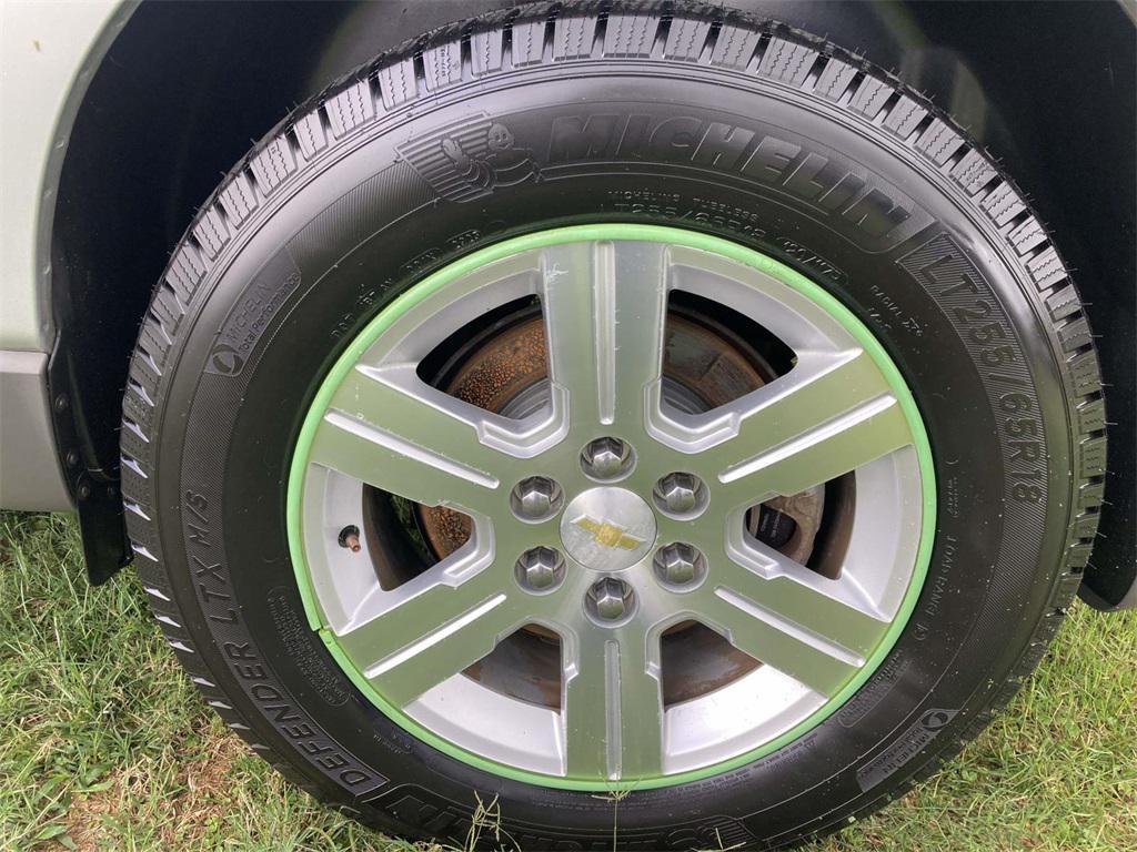 used 2012 Chevrolet Traverse car, priced at $6,988