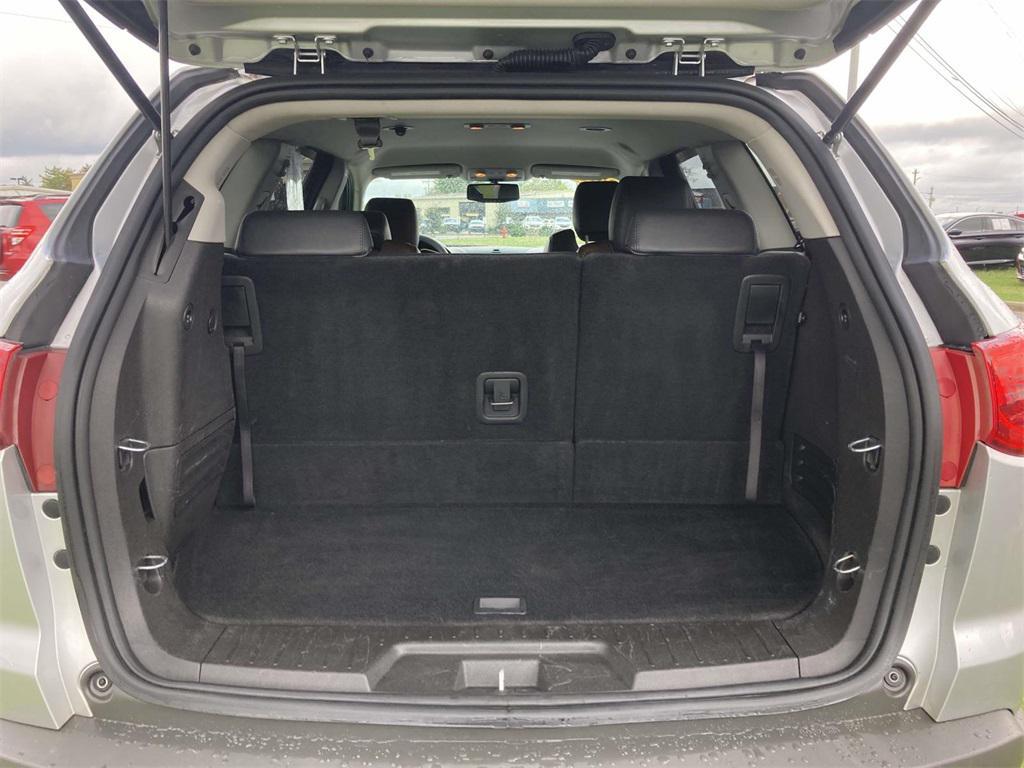 used 2012 Chevrolet Traverse car, priced at $6,988