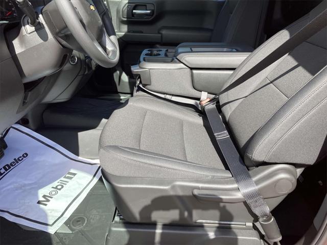 new 2025 Chevrolet Silverado 1500 car, priced at $40,655