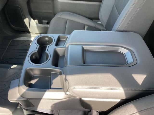 new 2025 Chevrolet Silverado 1500 car, priced at $40,655