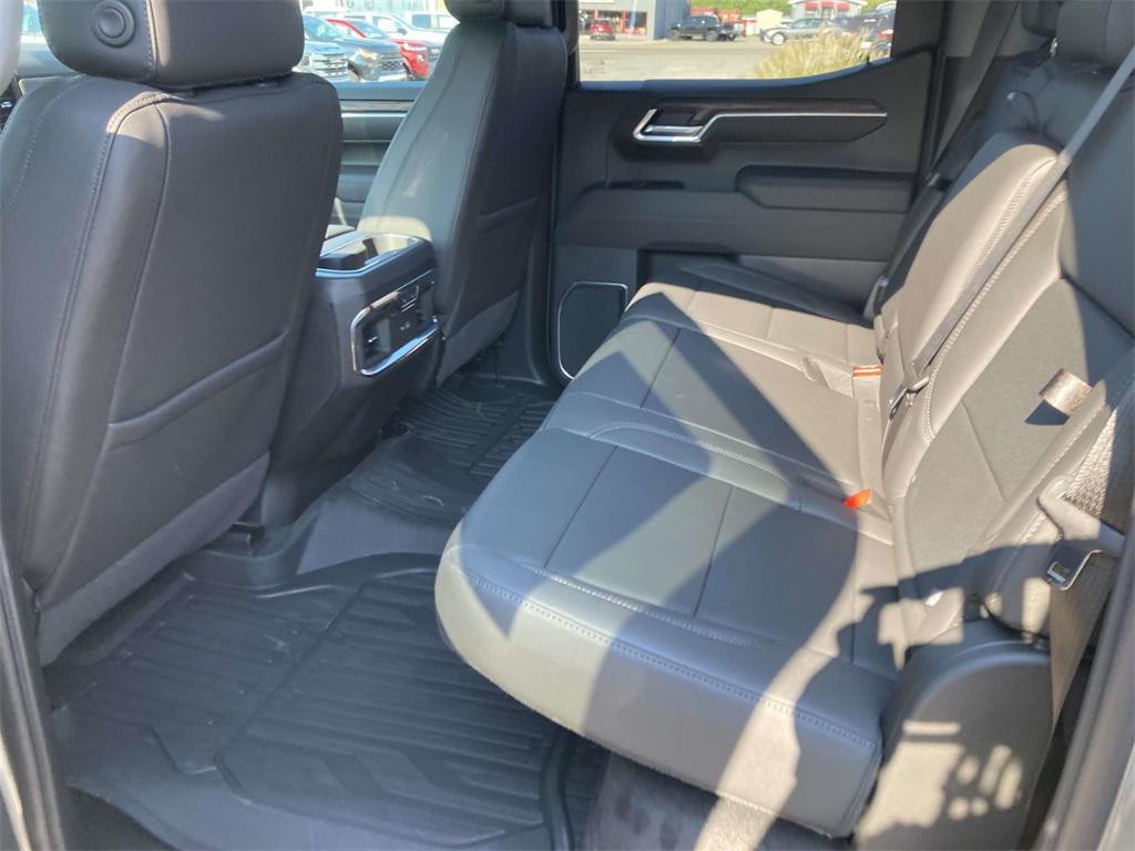 new 2026 GMC Sierra 1500 car, priced at $68,280