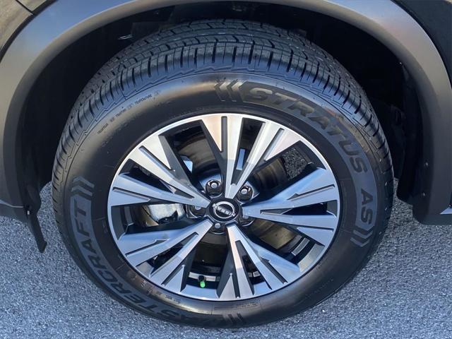used 2023 Nissan Rogue car, priced at $22,344