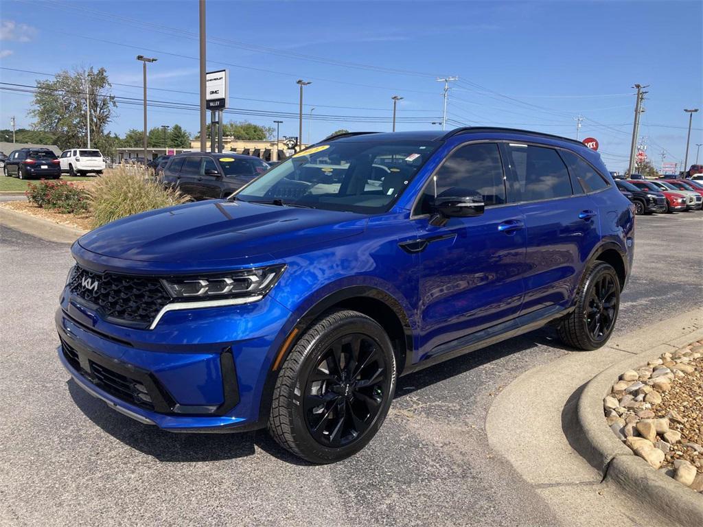 used 2022 Kia Sorento car, priced at $29,411
