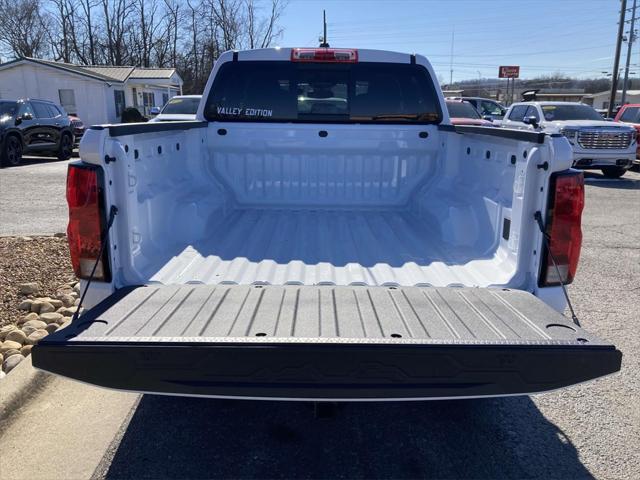 new 2025 Chevrolet Colorado car, priced at $35,085