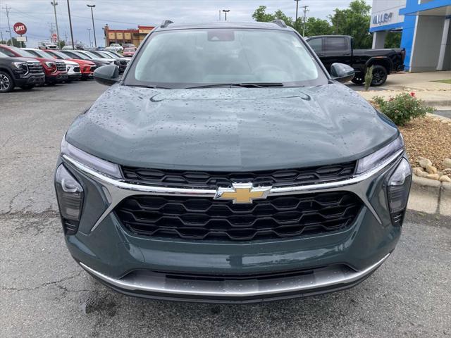 new 2025 Chevrolet Trax car, priced at $25,385