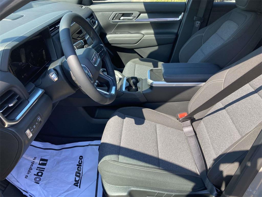 new 2026 GMC Terrain car, priced at $32,915