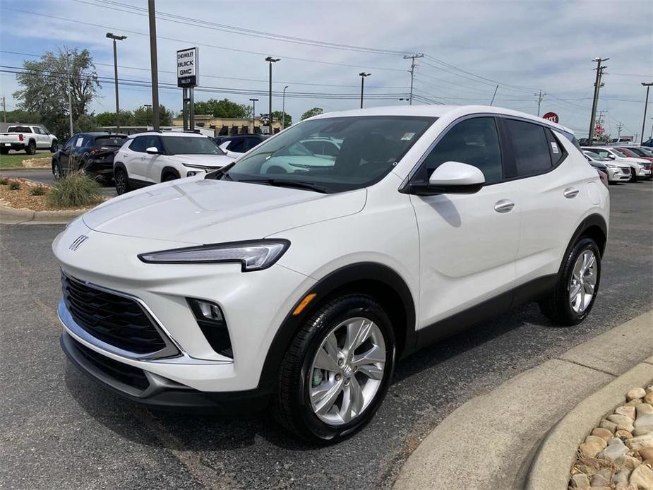 new 2024 Buick Encore GX car, priced at $28,785