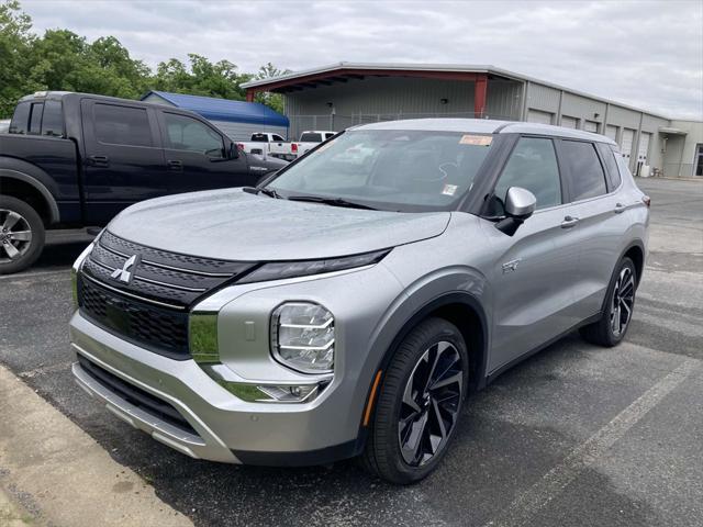 used 2023 Mitsubishi Outlander PHEV car, priced at $29,288
