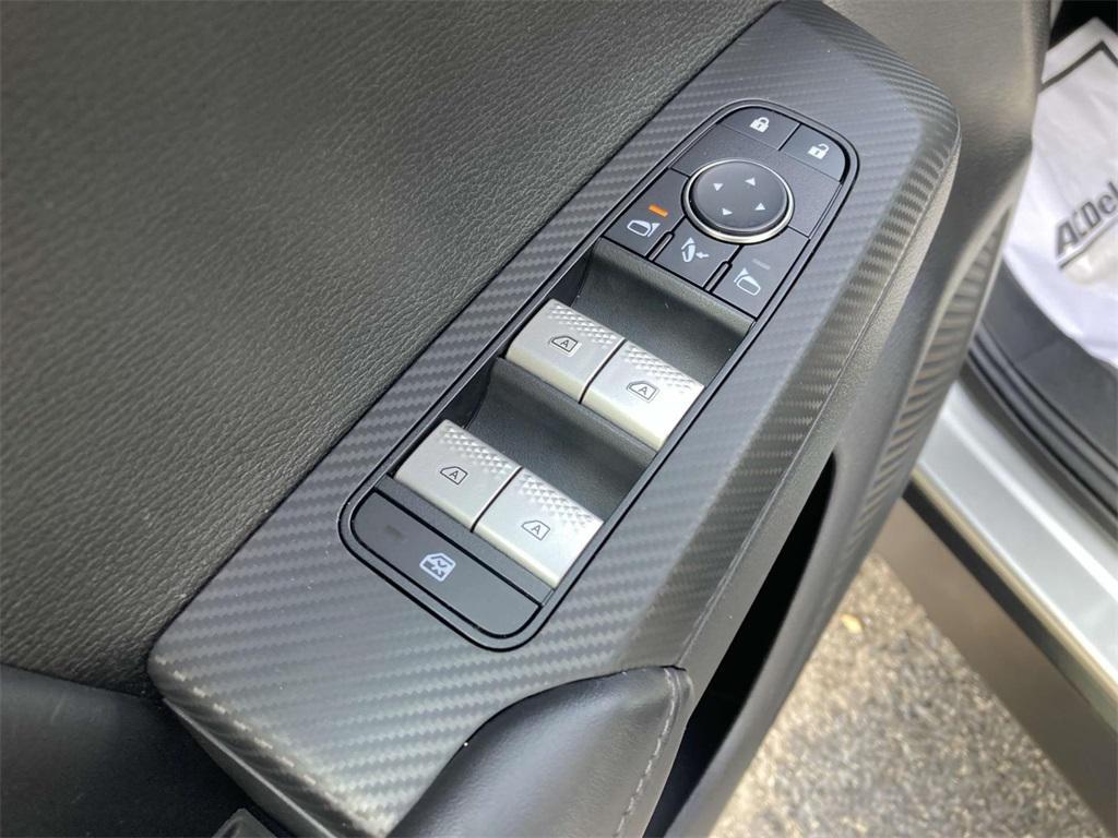 used 2023 Mitsubishi Outlander PHEV car, priced at $23,988