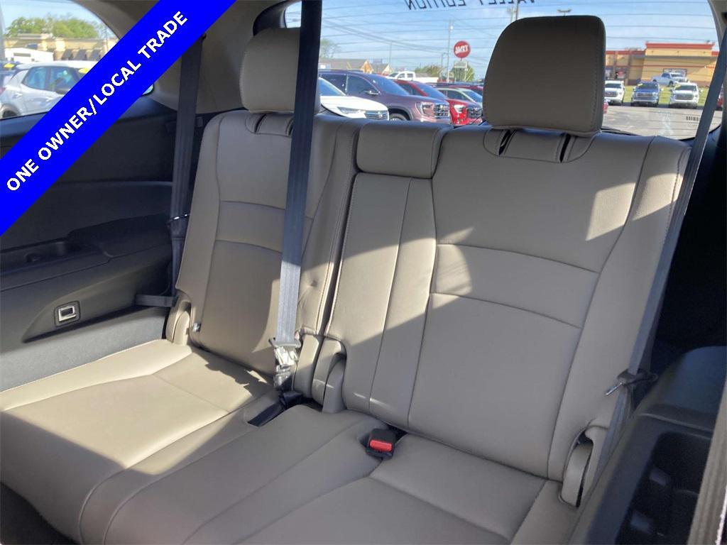 used 2016 Honda Pilot car, priced at $19,532